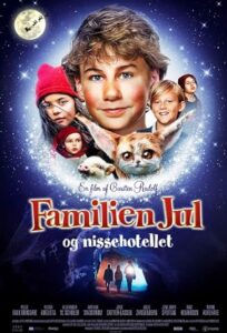 دانلود فیلم خانواده ژول و هتل الف ها Familien Jul og nissehotellet 2021