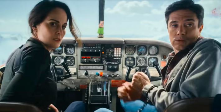 نقد و بررسی فیلم خطر پرواز 2024 Flight Risk